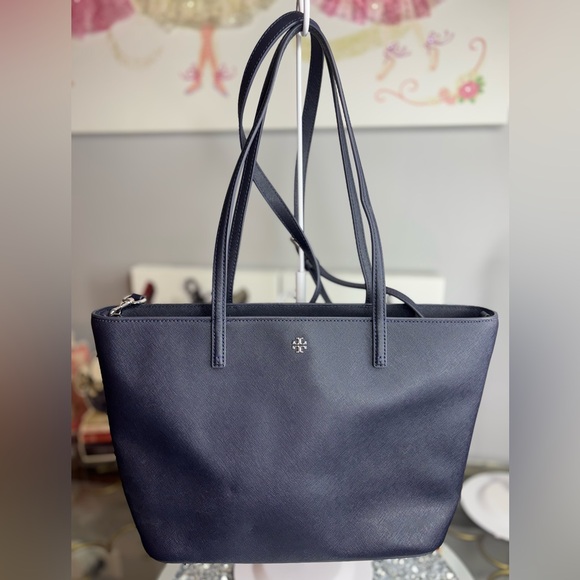Tory Burch Handbags - Tory Burch Emerson small saffiano leather tote NWOT